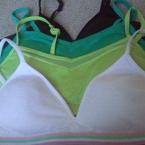 4 Sports Bras